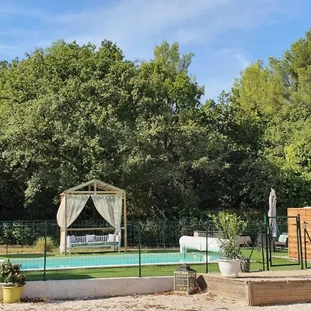 Bed & Breakfast Au Charme De Pepiole 4*