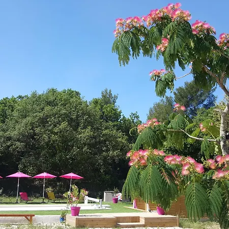 Au Charme De Pepiole 4* Six-Fours-les-Plages
