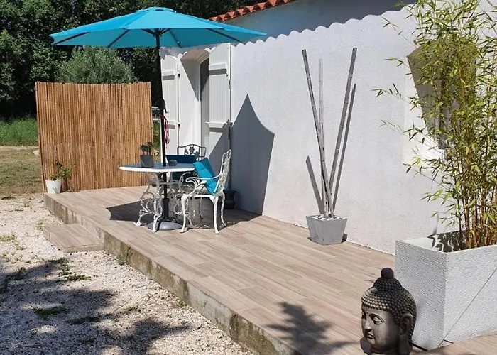 Au Charme De Pepiole 4*