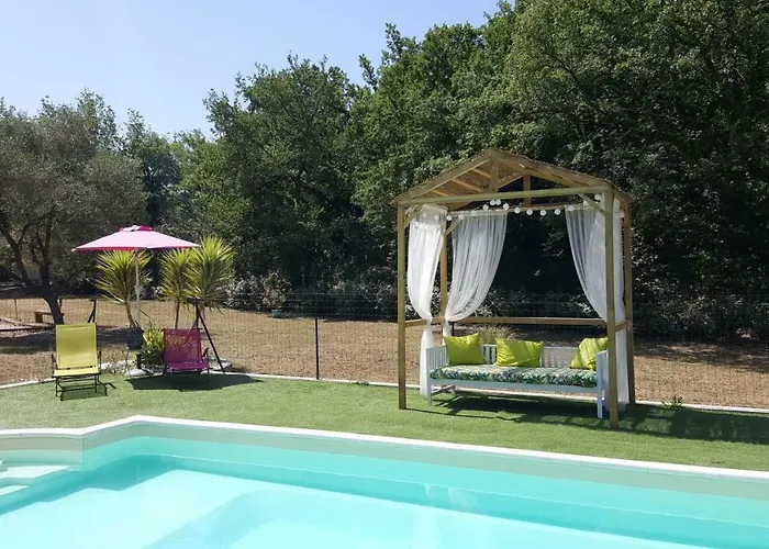 Au Charme De Pepiole B&B 4*
