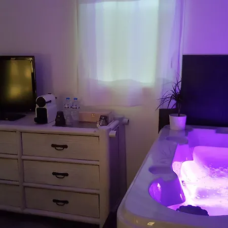 Au Charme De Pepiole Six-Fours-les-Plages