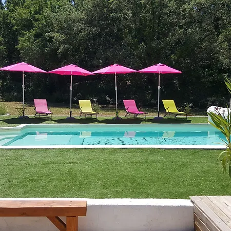 Au Charme De Pepiole 4*