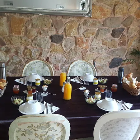 Au Charme De Pepiole 4* Six-Fours-les-Plages