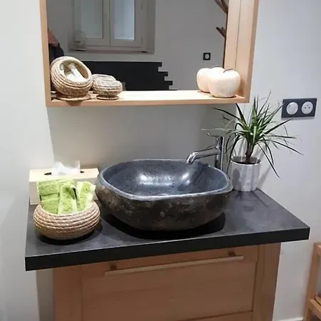 Alojamento de Acomodação e Pequeno-almoço Au Charme De Pepiole