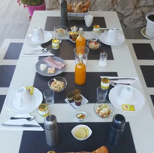 Au Charme De Pepiole 4*